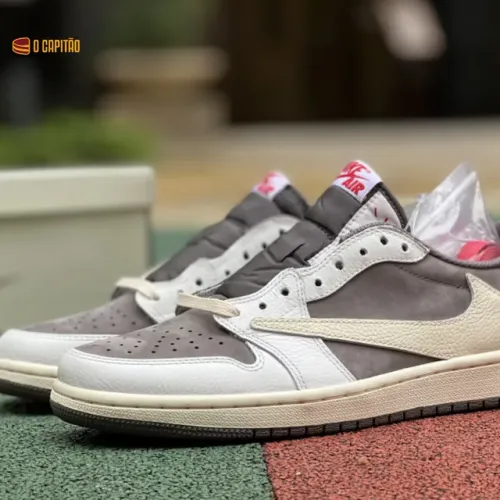 AIR JORDAN 1 LOW X TRAVIS SCOTT "REVERSE MOCHA"