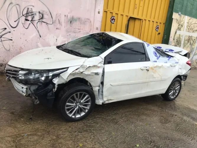 Sucata Toyota/ Corolla Xei 2.0 Flex 2015/2016