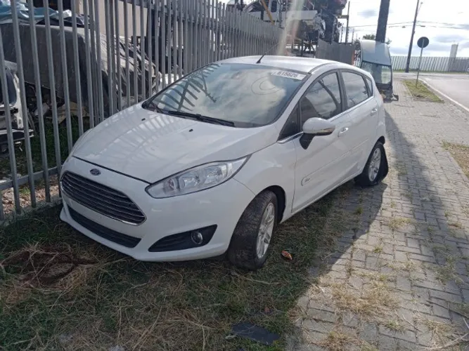 Sucata New Fiesta 2015 Retirada de peças