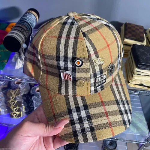 Boné Burberry Placa