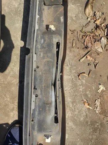Parachoque Traseiro Gm/S10 2000 Detalhes de amassado 