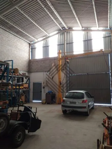 Barracão à venda, com terreno de 300 m2 e 320 m² de construção e - Éden - Sorocaba/SP