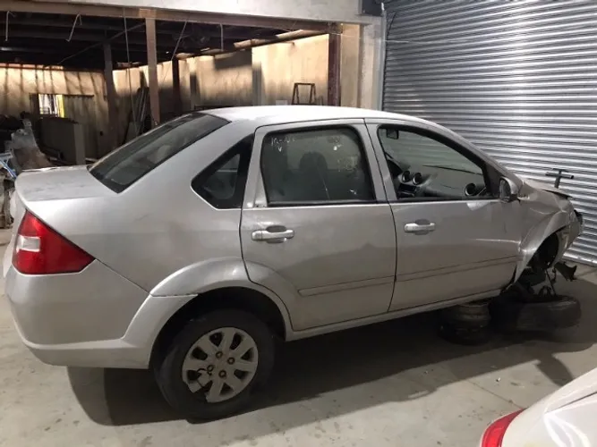 Sucata Ford/ Fiesta Sedan 1.6 Flex 2004/2005
