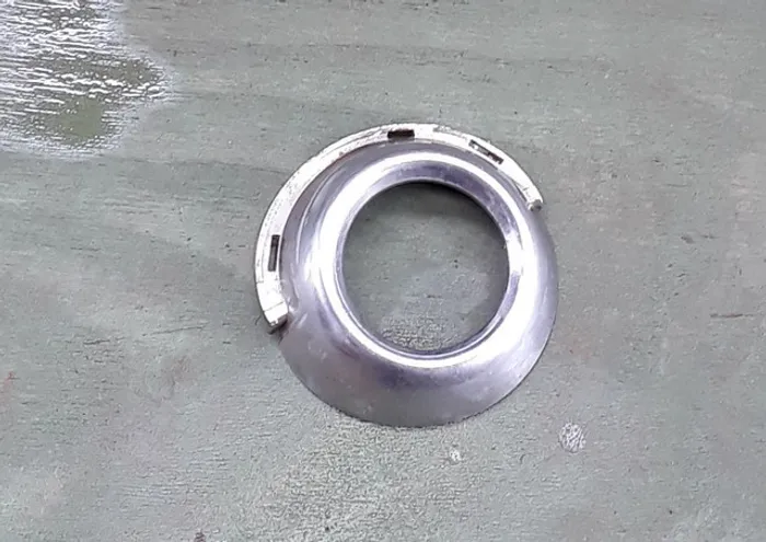 Moldura farol de milha Peugeot 307  