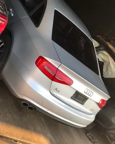 Pára-choque traseiro Audi A4 2013 