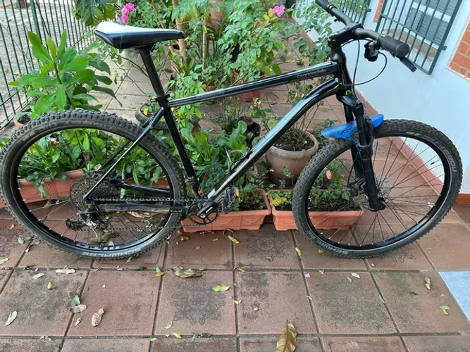 Bicicleta Cannondale Trail 3 aro 29 (XL) PRA VENDER RAPIDO