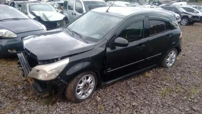Sucata GM Agile 1.4 102cvs Flex 2011 vendido somente em peças
