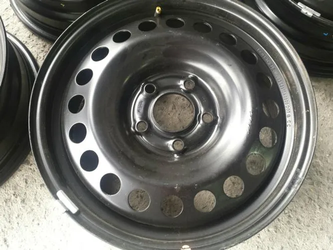Roda de ferro aro 16 Preta GM Opala 5X114.3 