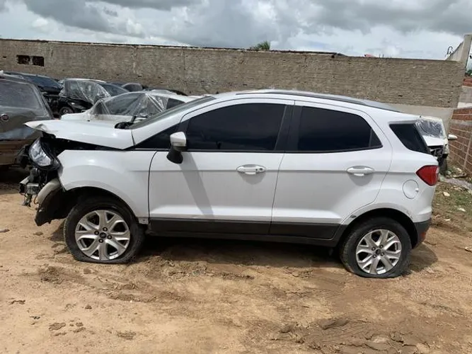 EcoSport 2016 2.0 top para retirada de peças leia a descrição