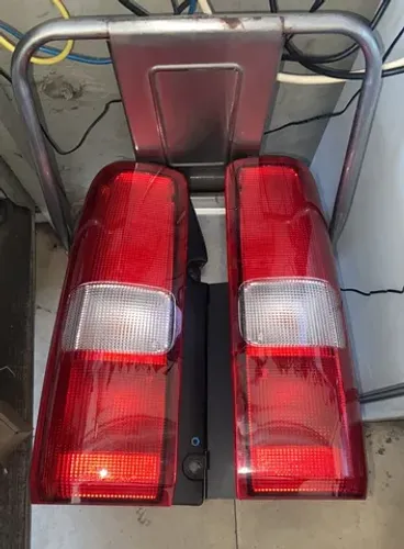 Par lanterna Suzuki Jimny 2015 a 2022 original 