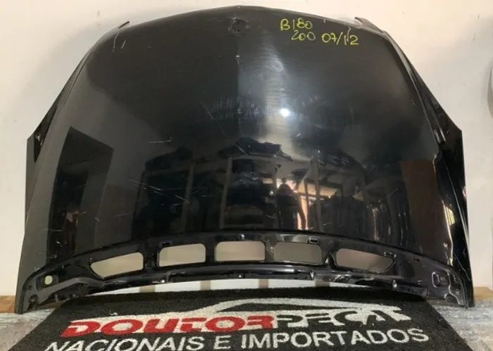 Capô MB B180/200 2007 A 2012 c/detalhe