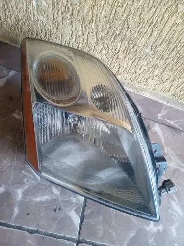 Farol Direito Nissan Sentra 2007/2010