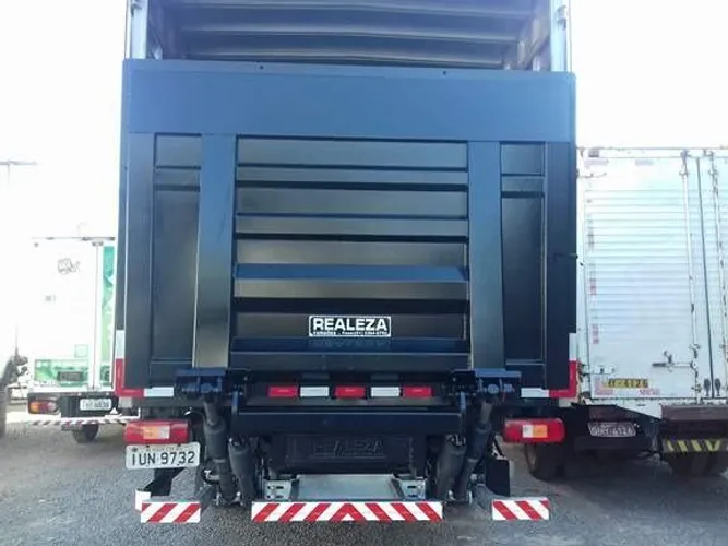 Plataformas Elevatórias Usadas