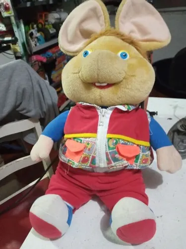 Boneco topo gigio 45 cm fala anos 80