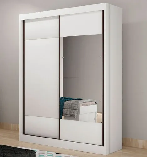 Quarto Roupeiro com espelho