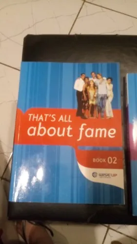 2 Livros That's all about fame - Curso Wise Up super barato