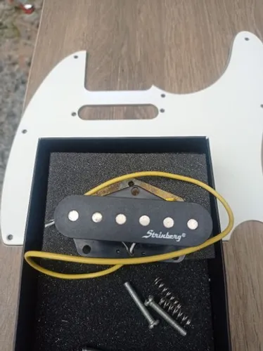 Captador pra Telecaster + Escudo branco 