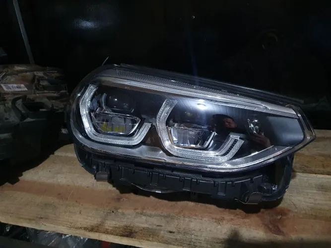 Farol bmw x3 2017