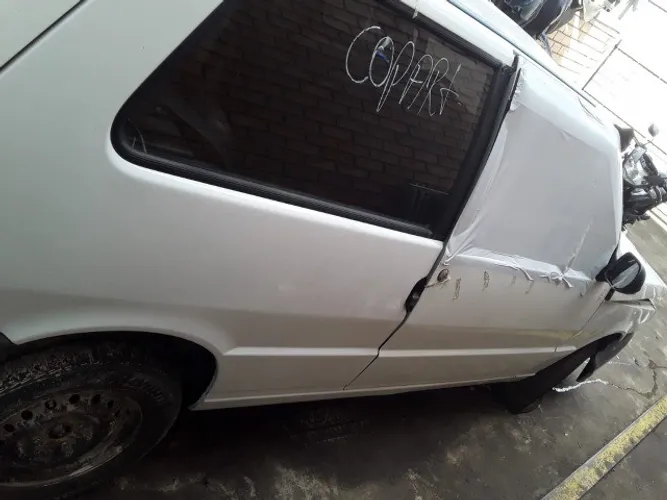 sucata fiat uno 2011