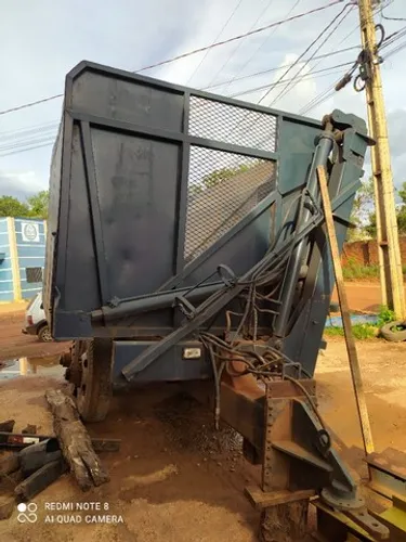 Vende-se vagão  agricola para  transbordo 