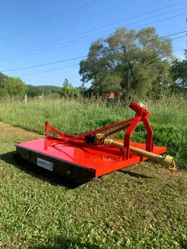 Roçadeira novo 1.80