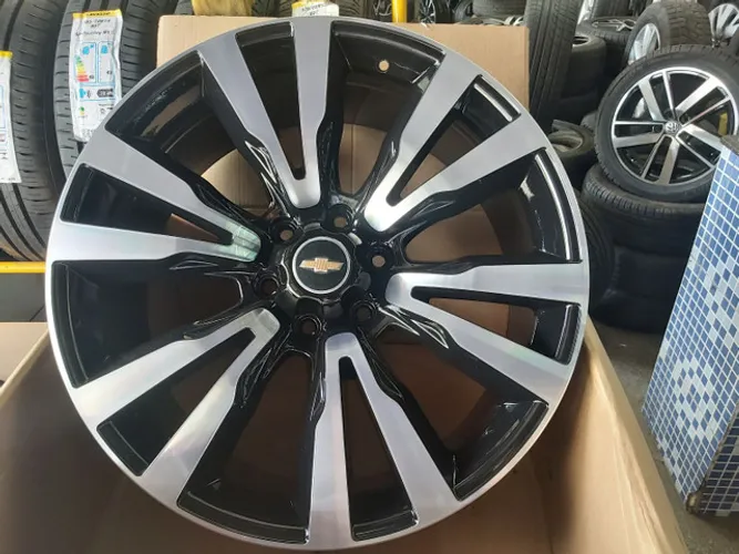 Roda aro 22 S10 Black diamantada