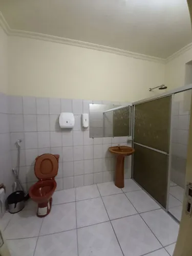 Prédio pra venda no centro medindo 550m2
