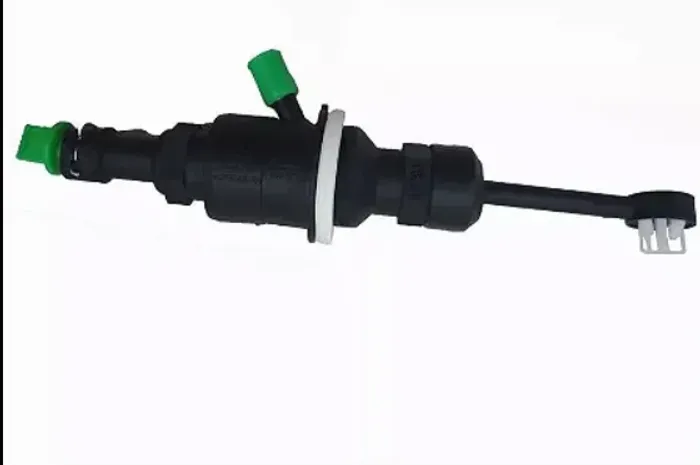 cilindro mestre embreagem (pedal) nissan march versa 1.0 16v 2007 / 2008