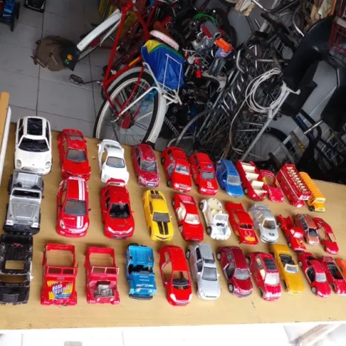 Minis sucata 1/32 e 1/43 a partir de 5,00 cada - 3005