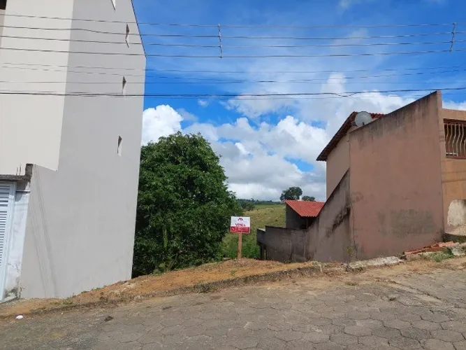 Lote com 250m² no Residencial Riviera, e ótima localização