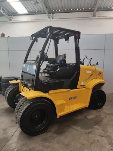 Empilhadeira Yale 155 VX | Ano 2013| GLP
