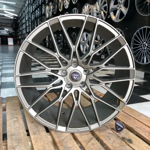 Rodas Vittoria Toronto aro 20 furação 5x112 Golf jetta Civic 