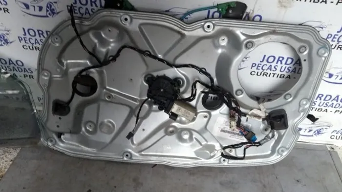 Máquina de vidro elétrica stylo, dianteiro esquerda.