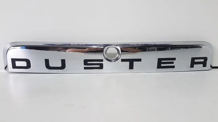 Moldura Friso Cromada Tampa Traseira Duster 2011 2012 2013 2014 2015 BG1026