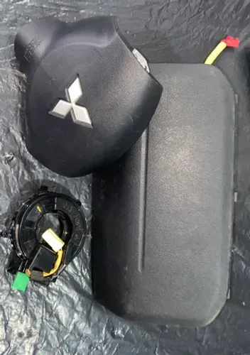 Kit airbag tr4 2010 a 2015 sem espoleta