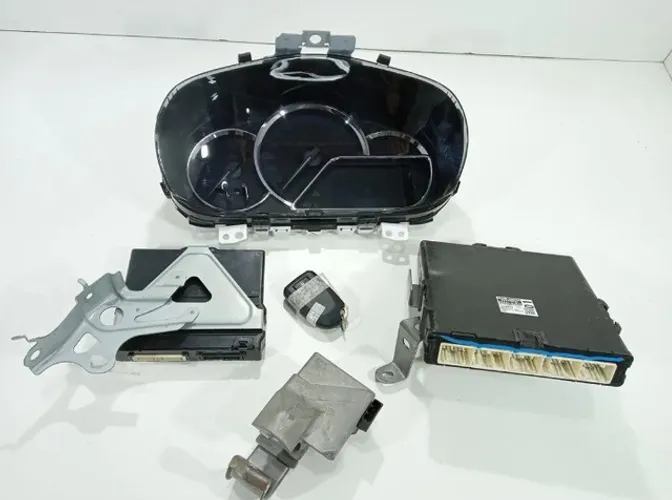 Conjunto kit módulo Toyota Yaris 1.5 start stop  2022