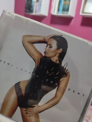 Demi Lovato Confident (Usado)