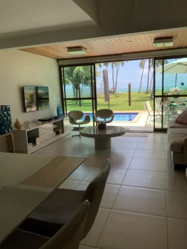 Bangalô em Carneiros - Beira Mar - 132m²