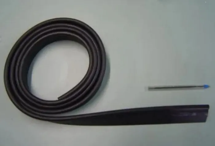 Galão Debrum Preto Borracha Paralama Pick-up's E Fordinho 10 Mts
