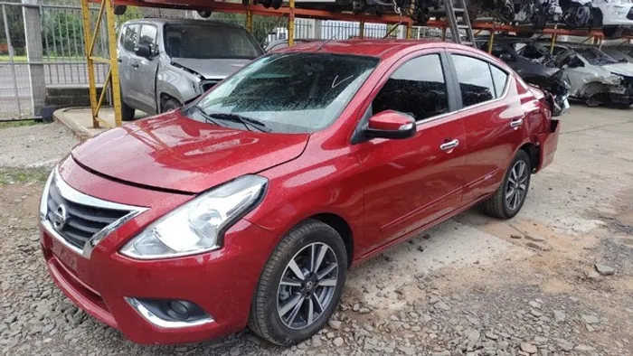 Nissan Versa 1.6 Flex 2018 111cvs vendido em peças