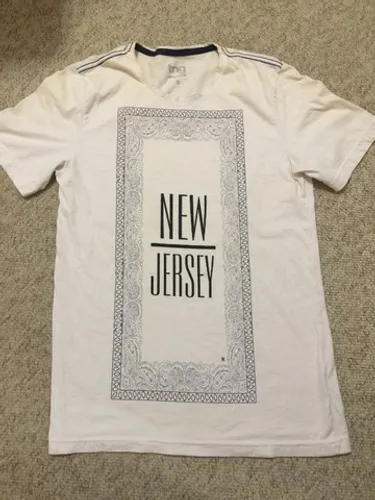 Camiseta Tng Original Cor Branca Tamanho M Impecável Barbada!