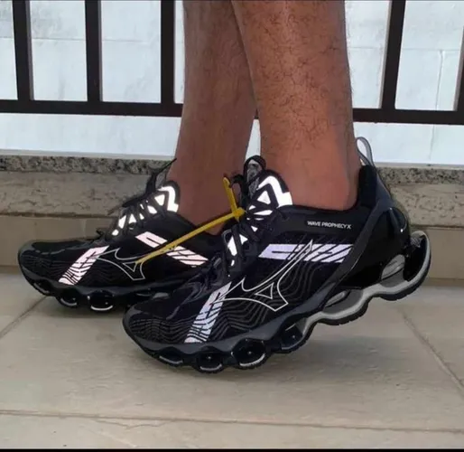 Promoção início de ano Mizuno pro x o topp preto