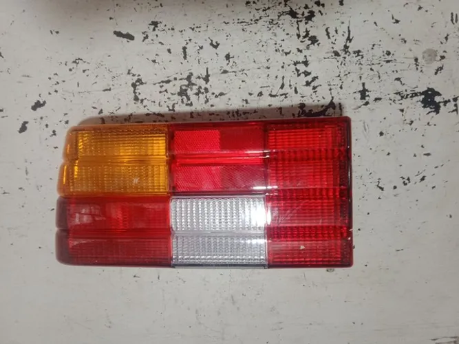 Lanterna traseira monza 88/90 tricolor plástico S/F L.E (novo)