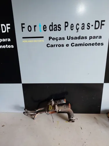 Carcaça da válvula termostatica do Hyundai i30 2.0 2012 