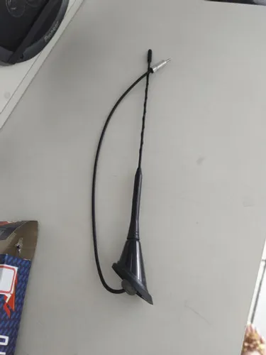 Antena automotiva, de teto P/ gol/ golf. Nova instalada R$ 50,00. . 