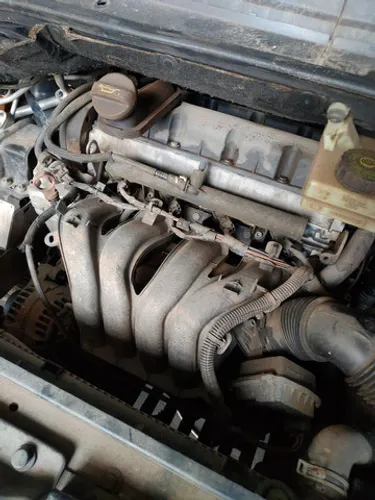 Motor parcial Citroen C4 grand Picasso 2.0 gasolina 2008