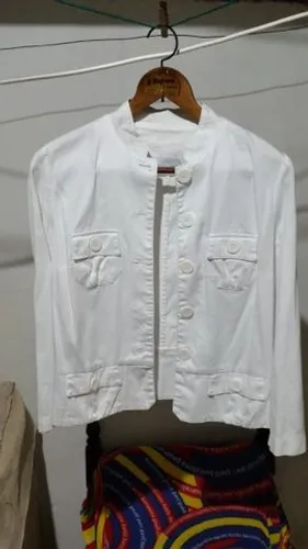 Casaquinho Branco da Le Lis Blanc