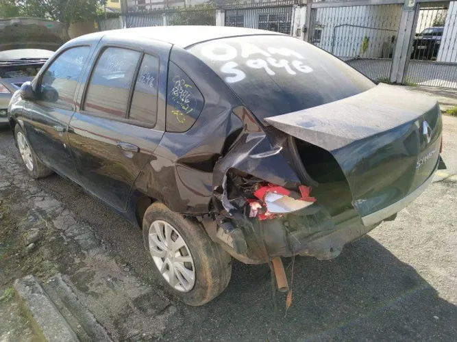 Sucata Symbol 1.6 2012 para retirada de peças 