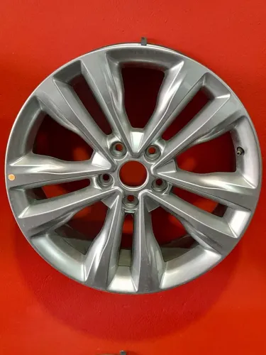 Roda Hyundai Grand Santa Fé Aro 18 Original Avulsa
