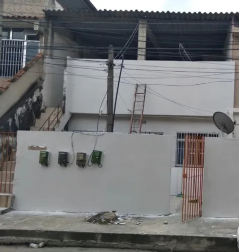 Casa 2 quartos BNH MESQUITA
